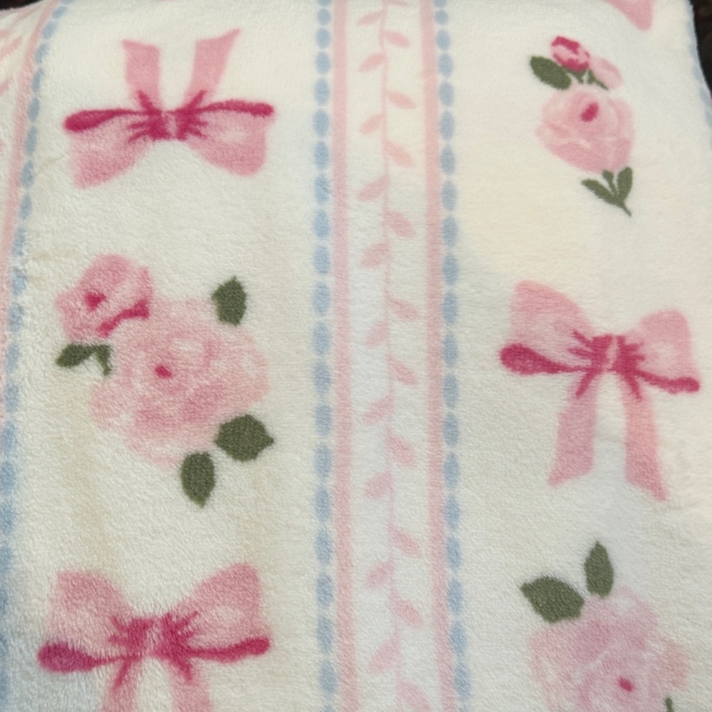 Laura Ashley Throws